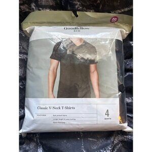 Black Classic Undershirts Soft Fabric Streamlined Fit